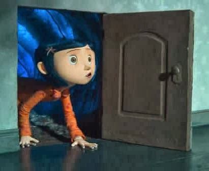 Coraline y la puerta secreta. Gabi Romano - Philosophical blog: Coraline y la puerta secreta - Una pelicula imprescindible