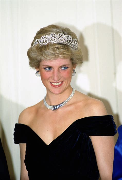 Princess Diana Wearing The Spencer Tiara Dianas Niece Was The
