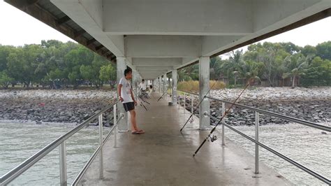 Pulau ini berada di ujung barat indonesia. khayla edirza: Memancing di Angler Resort Port Klang