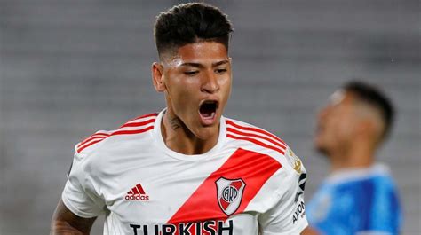 Okolnih gradova i sela : Jorge Carrascal podría volver a Europa de la mano de la ...