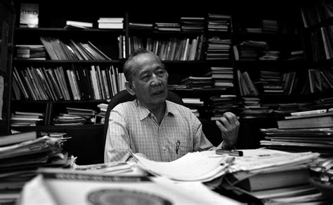 Tregonning, the raffles professor of history at the university of malaya. Bold, honest and maybe controversial: Khoo Kay Kim's ...
