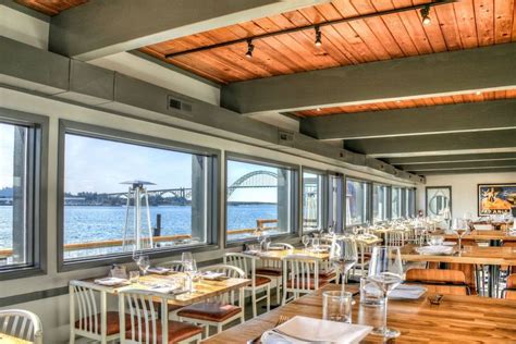 12 Mouthwatering Oregon Coast Restaurants With Amazing Ocean Views In