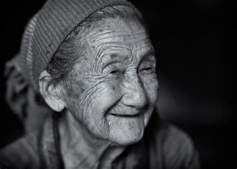 We did not find results for: Hmong Grandmother — Jon Witsell Photographic Arts