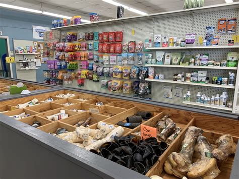 Pet Supplies, Treats, Toys & Accessories