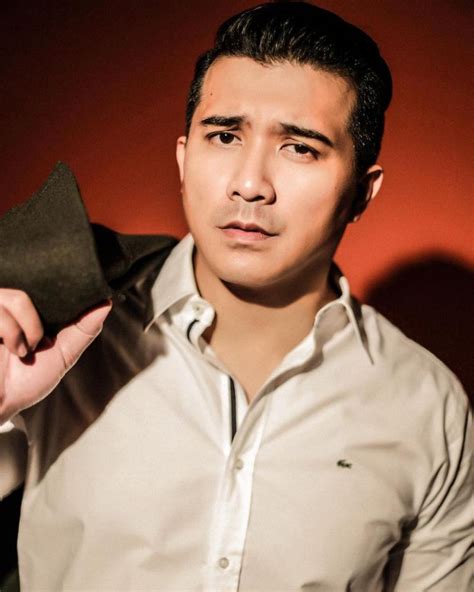 Maybe you would like to learn more about one of these? Biodata Aaron Aziz • Latar Belakang, Fakta, Agama, dan ...