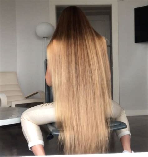 Video Rapunzel Asmr Realrapunzels Long Hair Styles Long Hair