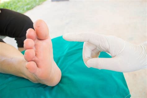 This affects the feet and hands. Diabetic Neuropathy Overview - What Is Diabetic Nerve Pain?