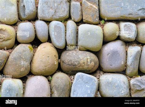 Pebble Stone Wall Stock Photo Alamy