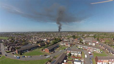 Gallery Huge Smoke Plume From Willenhall Recycling Fire Seen Across