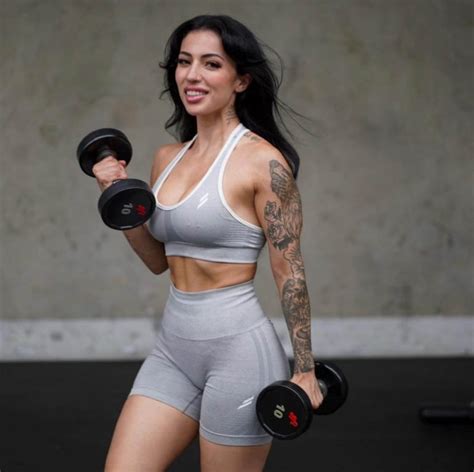 Vegan Female Bodybuilders That Will Inspire You Fit Vegan Guide