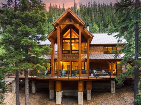 One room studio, carpeted, 2 queen beds, all knotty pine interior, heated, a/c, phone, 32 led tv, hbo, shower. Beautiful Private Luxury Cabin on Tumalo Lake... - VRBO