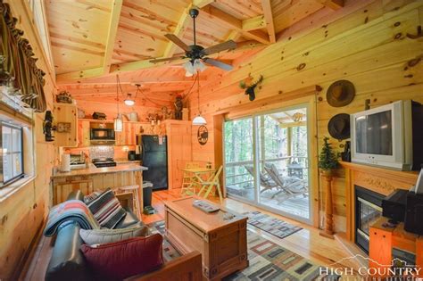 Architecture students get to develop home plans that can be built by local contractors if you enjoyed this $20k 400 sq. TINY HOUSE TOWN: Lansing Cabin With Just 400 Sq Ft of Space