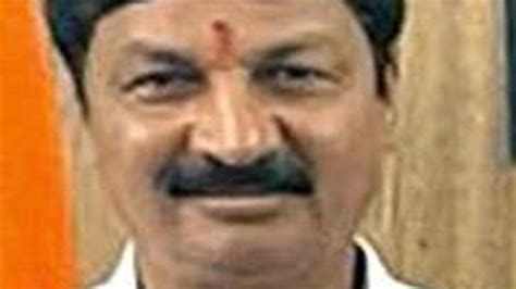 Karnataka Minister Ramesh Jarkiholi Caught In ‘sex For Favours Scandal Rindiaspeaks