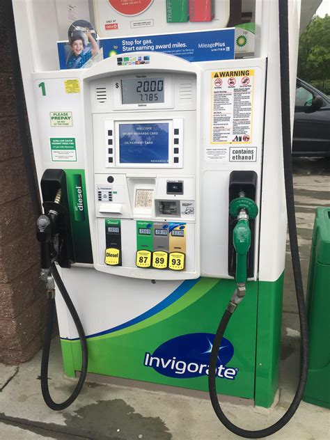 This Bp Has The Green Pump Dispense Gas And The Black One Dispense