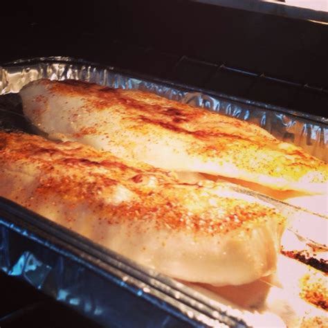 Put fish fillets in a greased 11x7 inch baking dish. Lemon Butter Orange Roughy with Spicy Lemon Cabbage