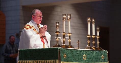 This mass is conducted in spanish. Mass Schedule - Holy Trinity Catholic Church