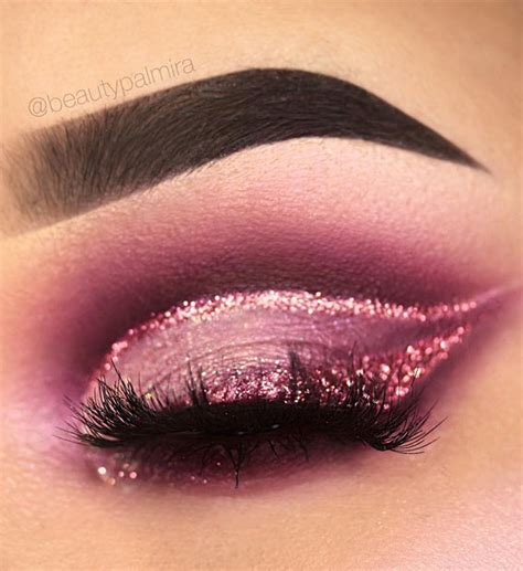 65 Pretty Eye Makeup Looks Glittery Pink Eye Makeup Look