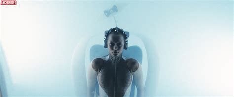 Samantha Morton Nue Dans Minority Report