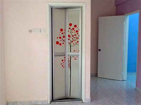 Contoh kumpulan model gambar kusen jendela dan pintu minimalis. Pintu Lipat Bilik Mandi | Desainrumahid.com