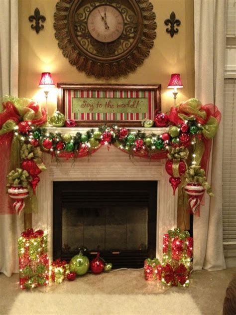 43 Ways to Decorate Fireplace for Christmas ~ GODIYGO.COM