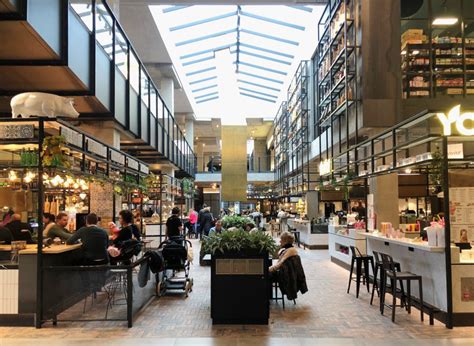 Het winkelcentrum heeft een hele metamorfose. ARC19: Versmarkt Fresh, winkelcentrum Mall of the ...