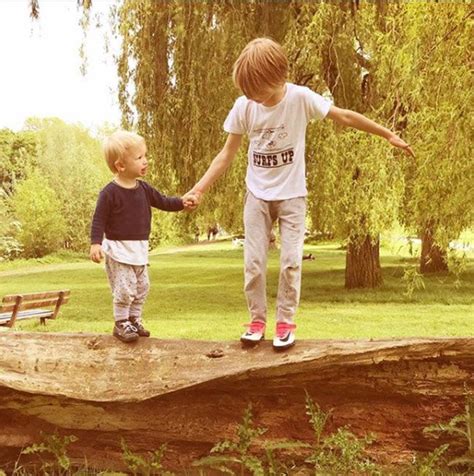 Jamie Oliver S Wife Jools Shares Gorgeous Photo Of Sons Buddy And River