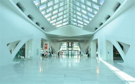 Its collection contains nearly 25,000 works of art, making it one of the largest museums in the world. 50 Exquisite PHOTOS of Milwaukee Art Museum, A Must See ...