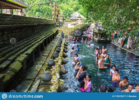 Pura Tirta Empul Temple On Bali Editorial Photography Image Of Bathing Pura 178378277