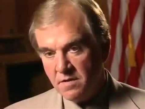 Robert hansen was convicted in four deaths in 1984 and received a sentence of 461 years in prison. Robert Hansen Alaska's Serial Killer documentary english ...