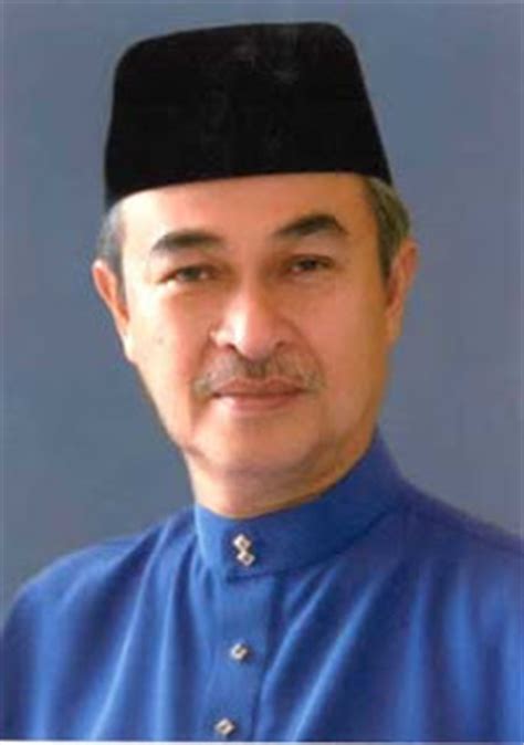 Portal rasmi jabatan perdana menteri / official portal of prime minister's department. Biodata Perdana Menteri Malaysia Tun Abdullah bin Haji ...