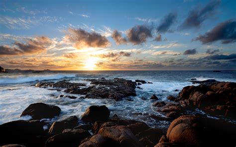 Download Wallpaper 3840x2400 Sunset Ocean Coast Stones Waves 4k