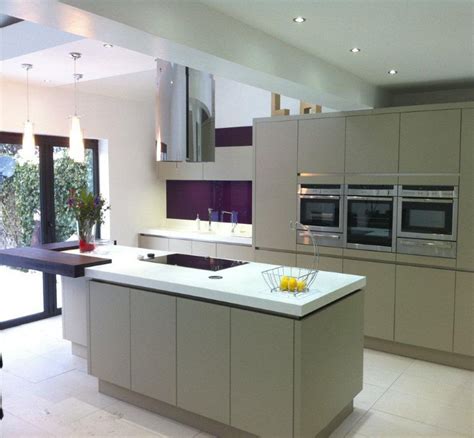 Luxury Modern Kitchen - Customer Kitchens - Kitchen Design Centre
