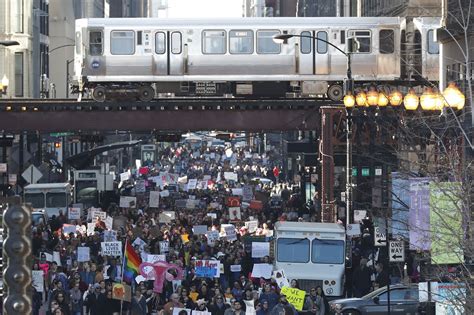 Photos Of The Womens Marches Around The World Womens March Chicago