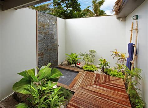 20 Of The Most Amazing Outdoor Shower Designs Tropical
