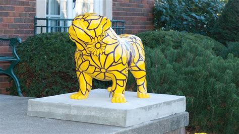 Public Art Features Western Illinois University Mascot