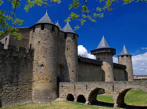 This site is intended to be comprehensive source for all rules of carcassonne and any other information. Toulouse Welcome - Cité de Carcassonne & Chateau Comtal