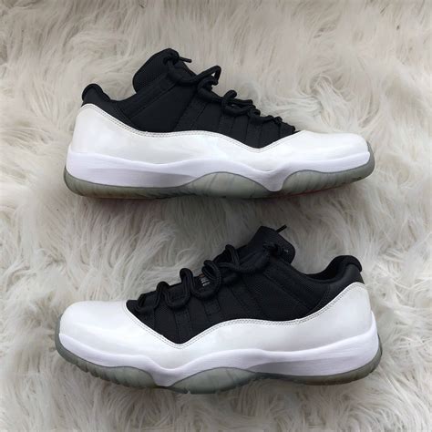 Air Jordan 11 Retro Low Tuxedo Air Jordan 528895 110 Goat