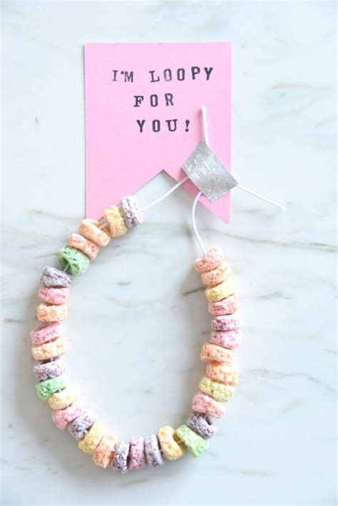 diy valentines easy and cute candy necklace cards in 2020 with images valentines diy candy