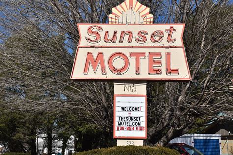 Sunset Motel Brevard Nc Bartshore Flickr