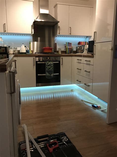 Lights strips are a great feature of the hue system and can add lot to many areas, one great area for these is the kitchen. Philips Hue Under Cabinet Lighting • Patio Ideas
