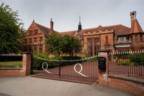 Admission For Senior School At The Queens School In Chester