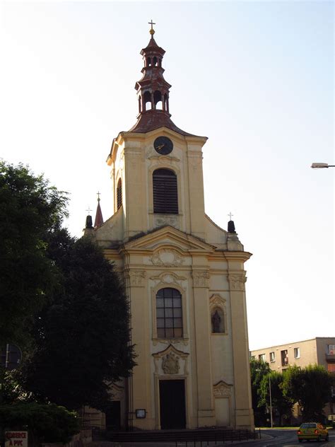 Ловосице (ru) localidad del distrito de litoměřice, república checa (es). Kostel svatého Václava (Lovosice) - Wikipedie
