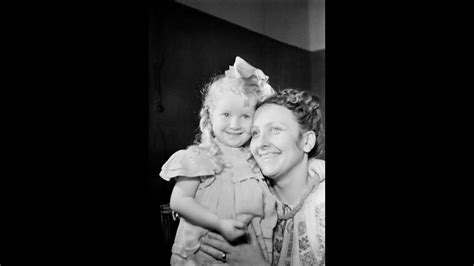 22 июня 1941года, перед рассветом, когда в глубокий сон погрузились города и сёла нашей психологический тренинг для детей и родителей «детство пахнет счастьем» →. БЕСЕДА ДЛЯ ДЕТЕЙ "22 ИЮНЯ- ДЕНЬ ПАМЯТИ И СКОРБИ" - YouTube