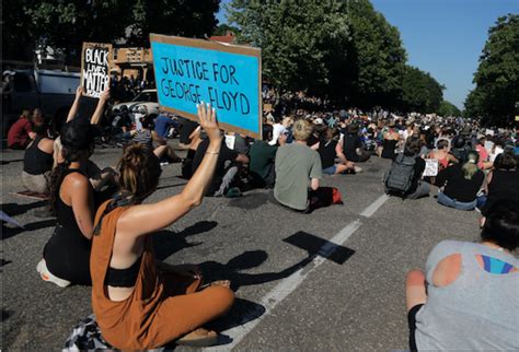 États Unis Agir Contre Le Racisme Structurel Cause Sous Jacente Des