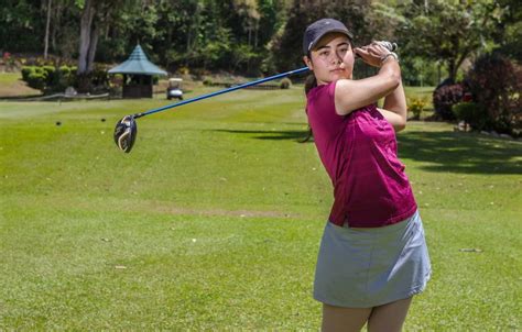Golf Matures Young Star Serena