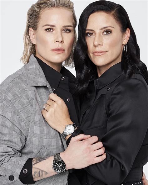 Ashlyn Harris And Ali Krieger Ashlyn Harris Gay Celebrities Couples Photoshoot