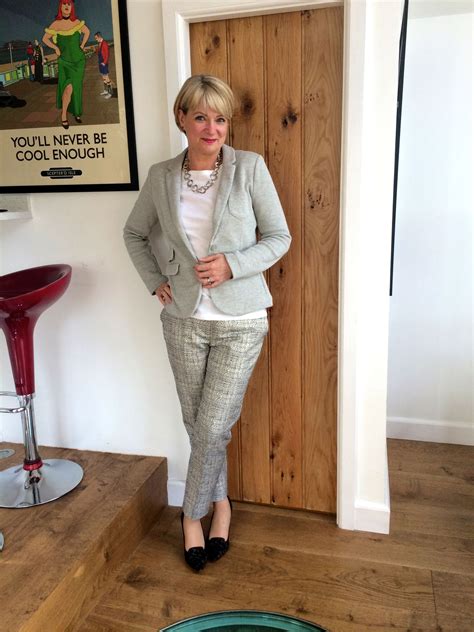 A Week Of Midlife Chic Over 50 Womens Fashion Fashion Over 50 What I