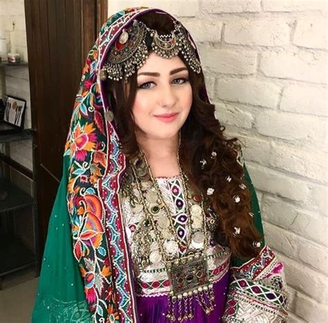 Pin By Urbangems On Kashmiri Bridal Dresses Afghan Fashion Indian