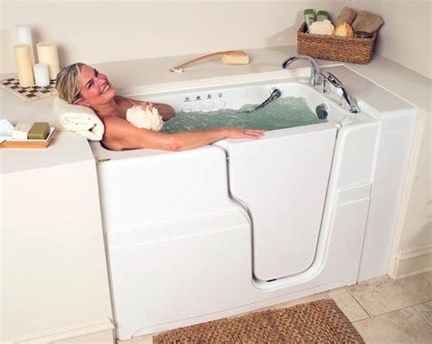 Walk In Bathtubs For Seniors Here Is What You Need To Know My Decorative