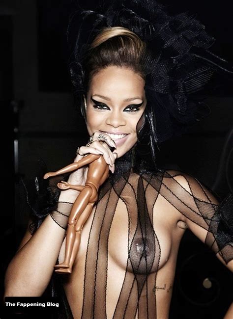 Rihanna Shows Off Her Tits Ass Enhanced Nude Sexy Photos Video